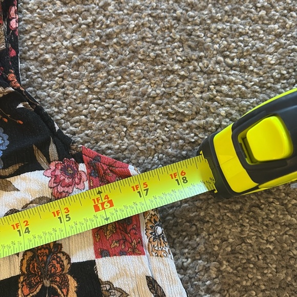 Style & Co Flower Tank Top with Details - Picture 8 of 8